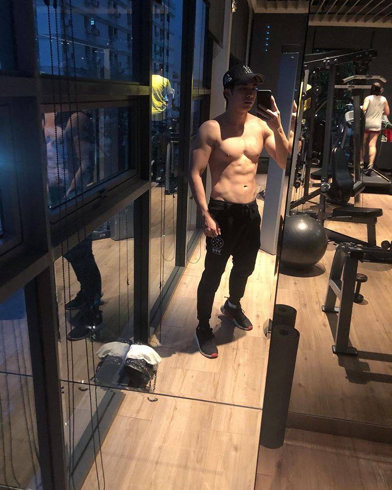 ขยี้ใจสุดๆ แบงค์ นายแบบหนุ่มสุดหล่อ