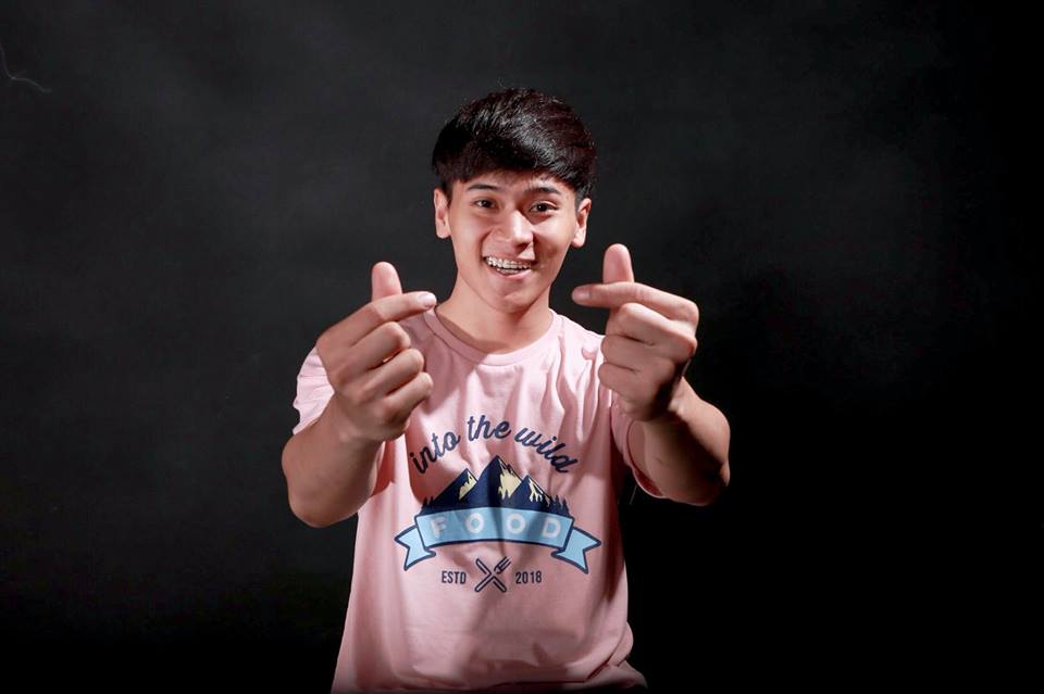 หล่อ ใส แอลฟ่า หนุ่มน้อยหน้าใหม่ในวงการบันเทิง