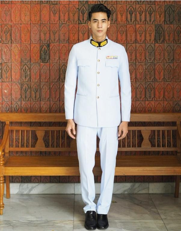 ลุคนี้ เคนพอร์ช หล่อ ดูดีมาก