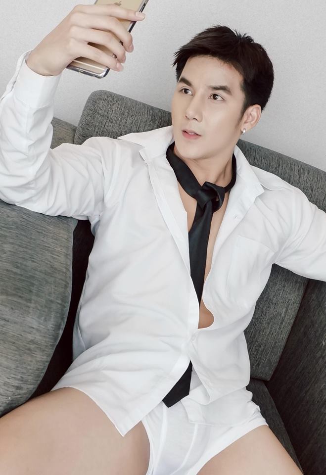 รวมภาพ บอย ขจร กับความแซ่บเกินร้อย