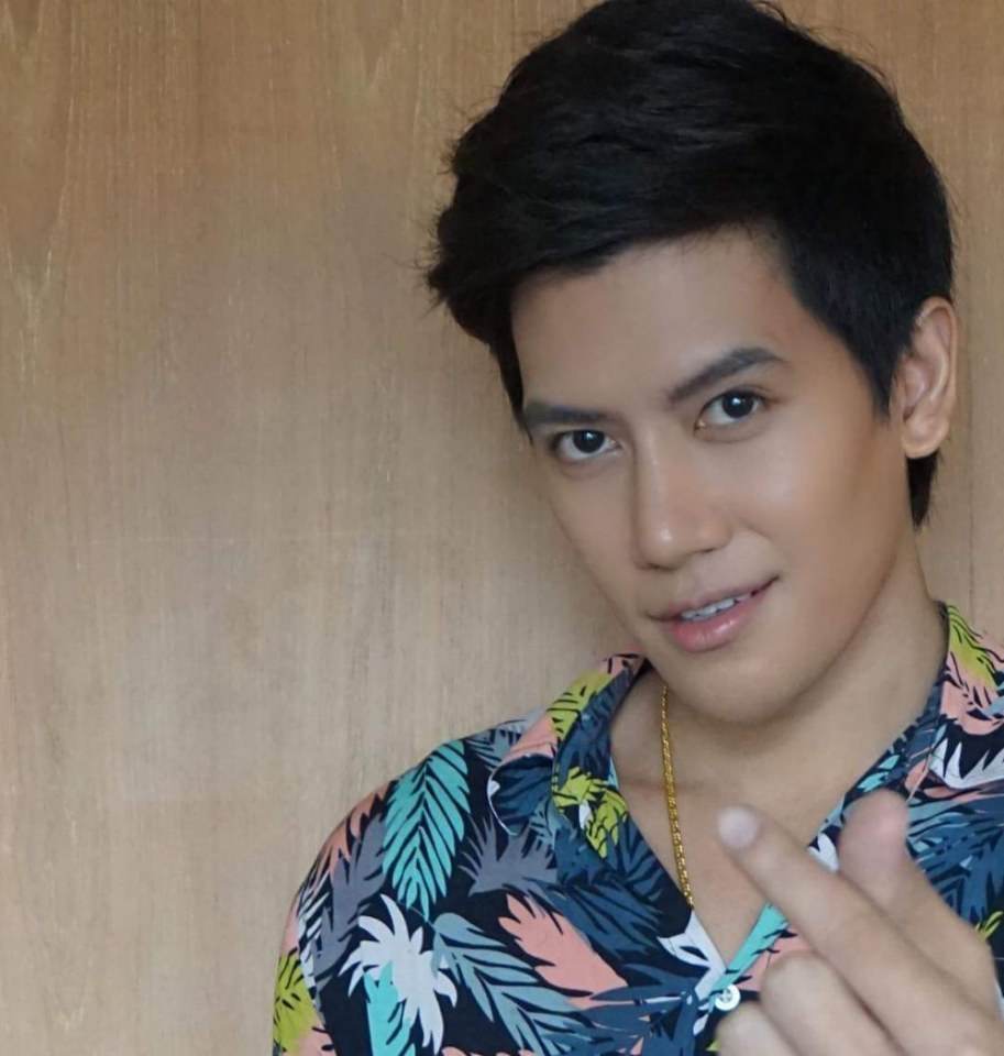 หนุ่มก้อง วุฒิเมศร์ งานดีอยู่นะ
