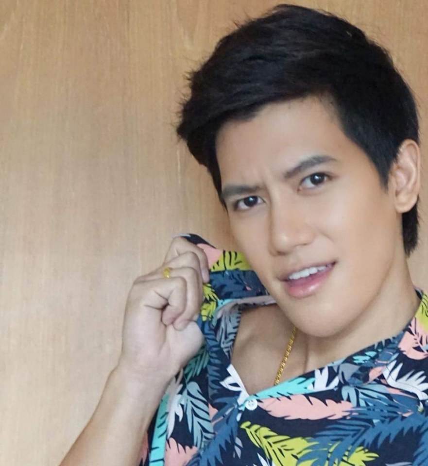 หนุ่มก้อง วุฒิเมศร์ งานดีอยู่นะ