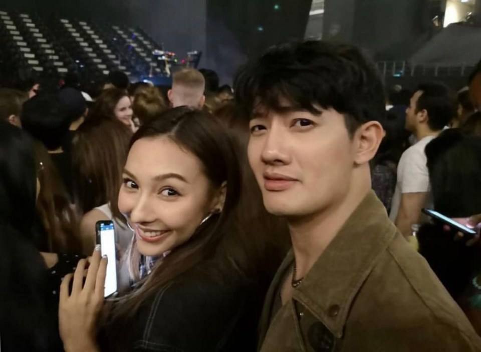 พลอย​ คาริสาss1