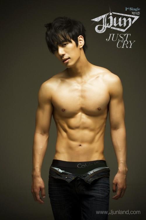 ถอดโชว์เรือนร่าง 2130