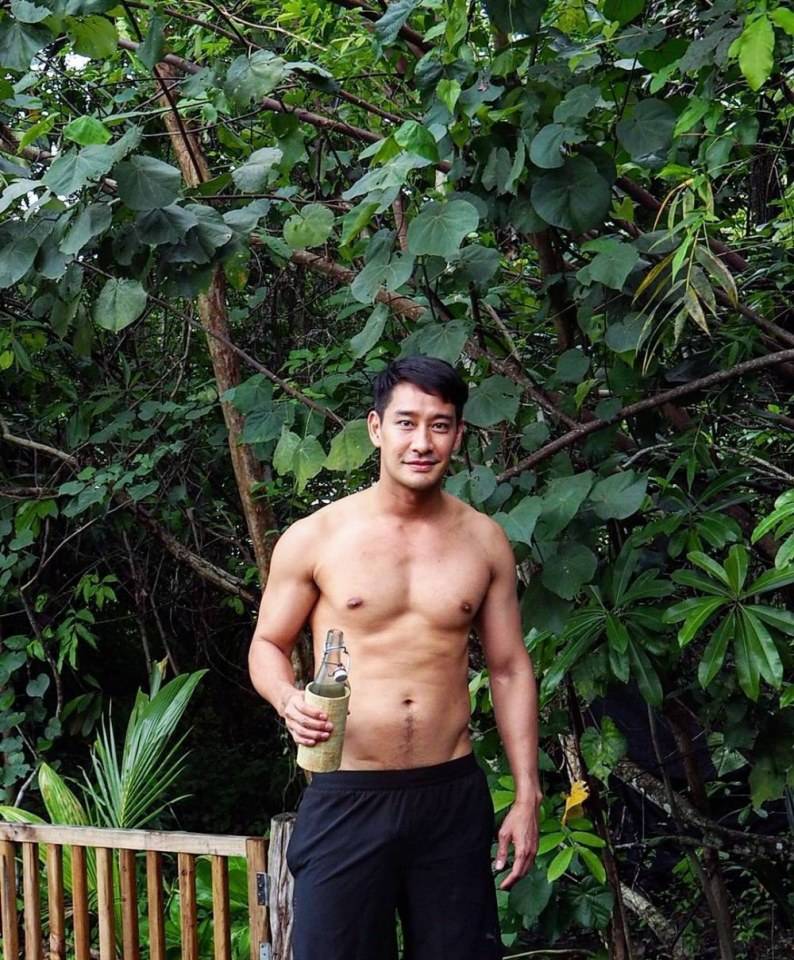 ดูดนมดารา