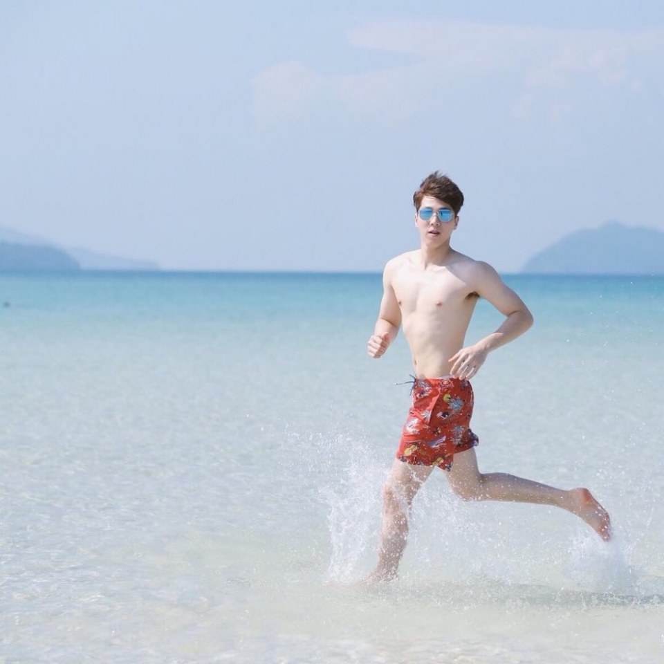 หนุ่มๆ น่ารัก