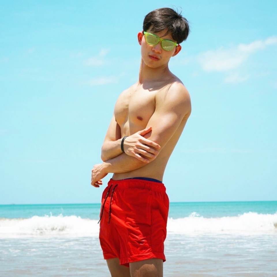 หนุ่มๆ น่ารัก