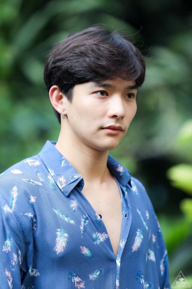 ฐานัฐพ์ โล่ห์คุณสมบัติ (ลี)