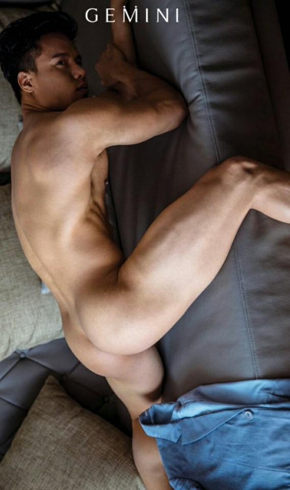 hot male 528 (18+)