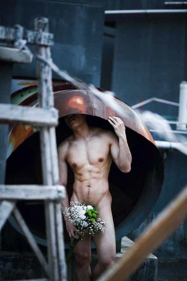 hot male 530 (18+)