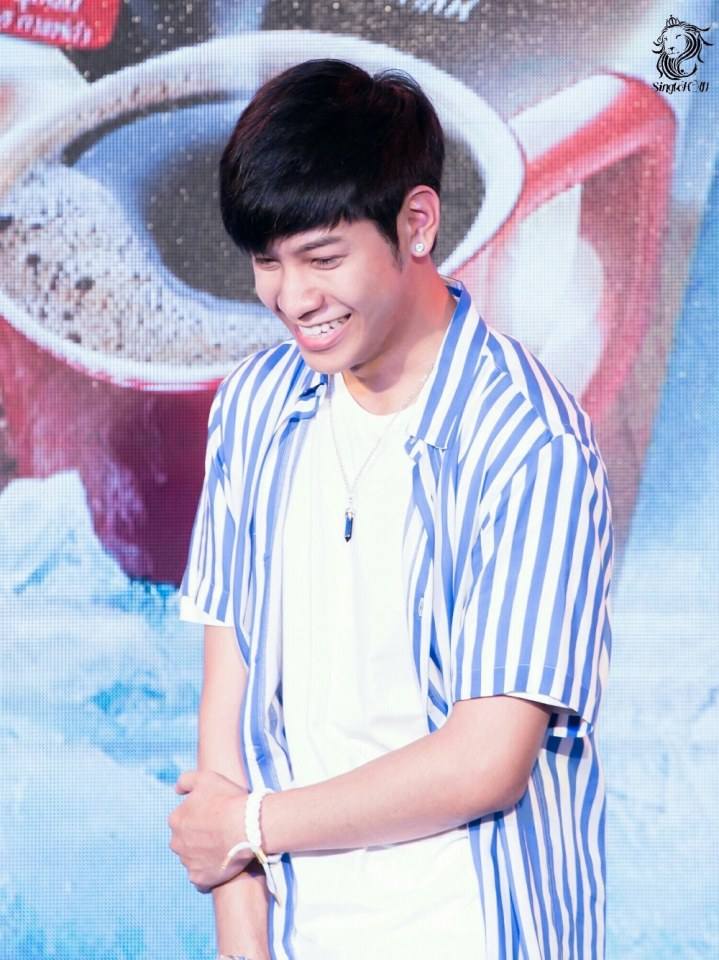 คริสกับสิงโต