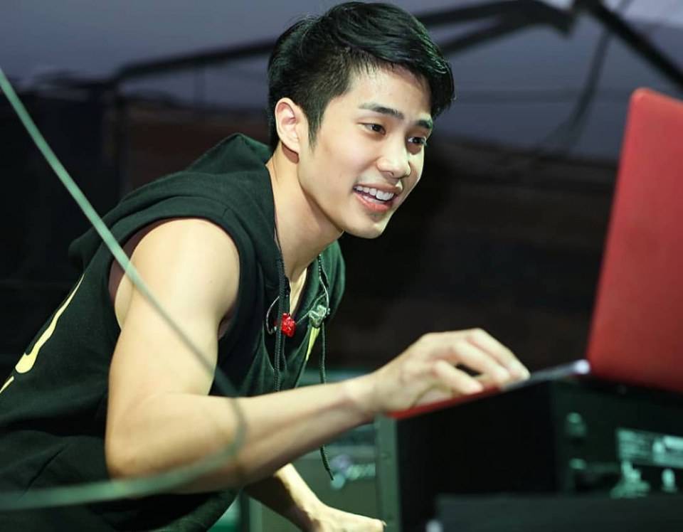 แพ้รอยยิ้มกล้ามพี่ปูอ่าาา