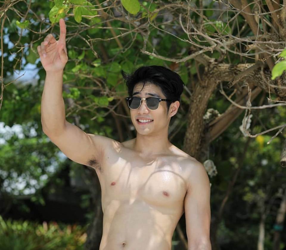 แพ้รอยยิ้มกล้ามพี่ปูอ่าาา