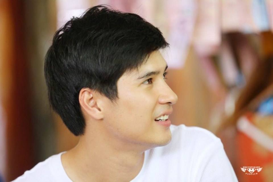 ดารา @สามี018