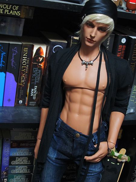 ตุ๊กตาอะไร ตัวละ 20000 ++ o..0''
