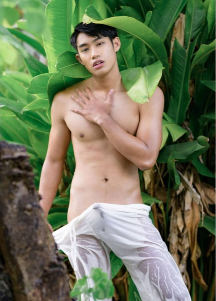 hot male 534 (18+)