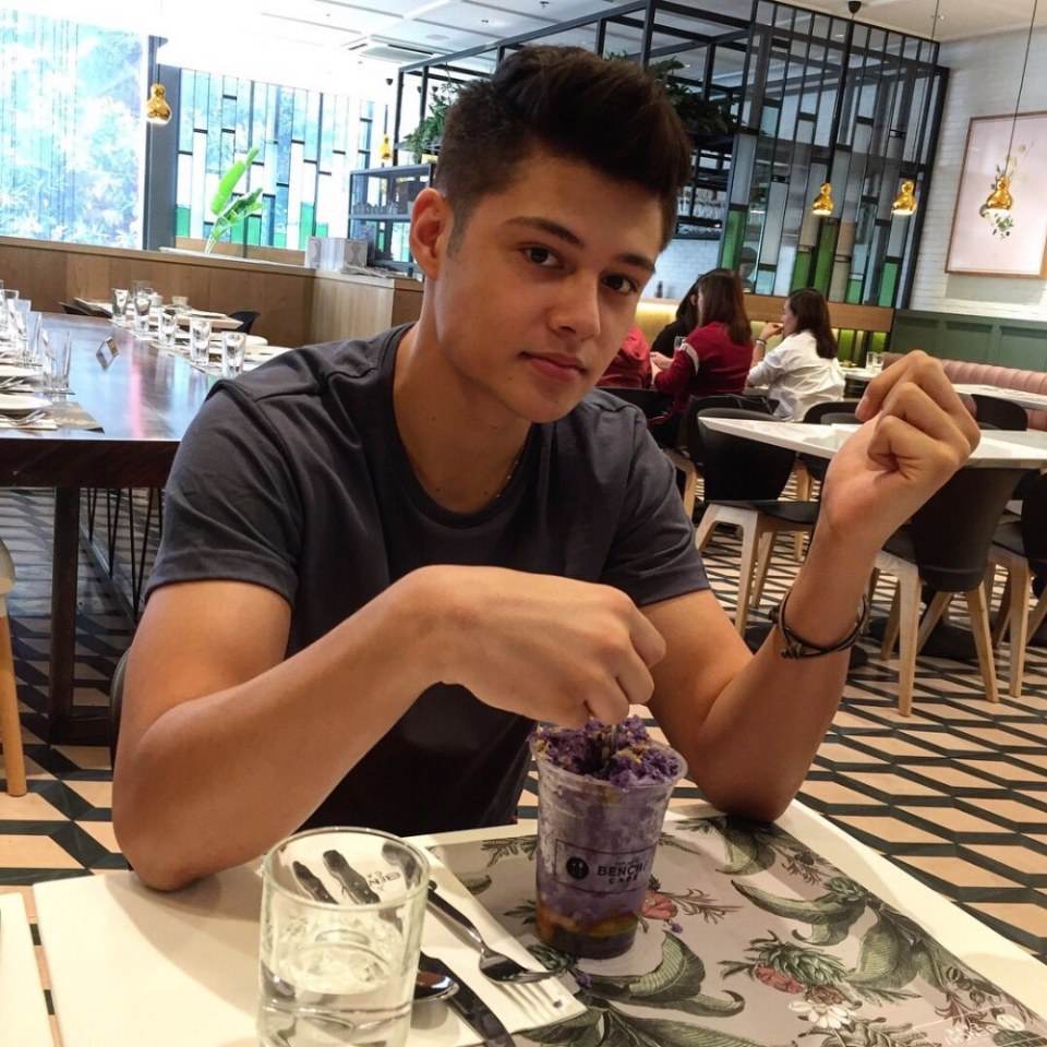 หนุ่มๆ น่ารัก(1)