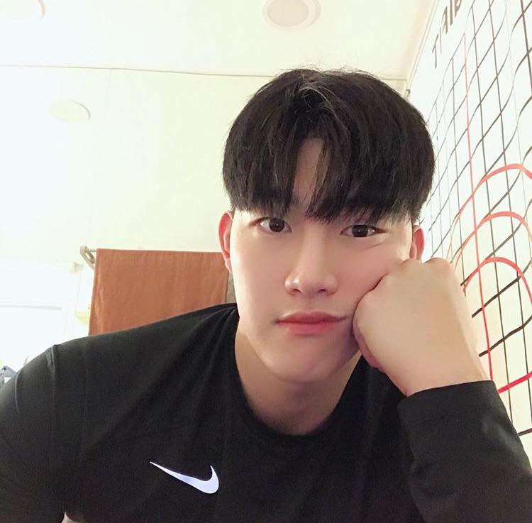 พี่เกาหุ่นน่าซบ ๘