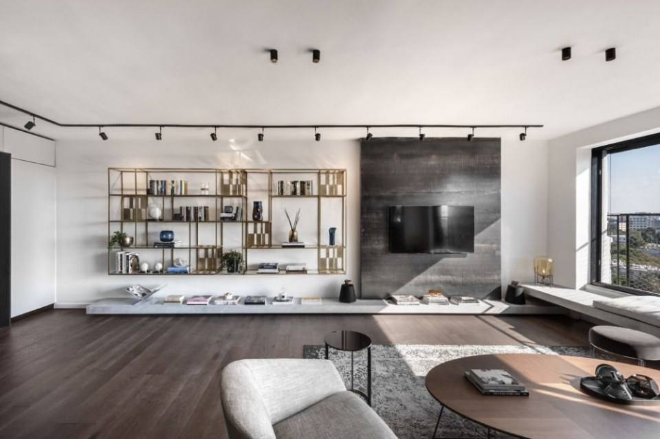 Apartment in Tel Aviv by Aviram Kushmirski