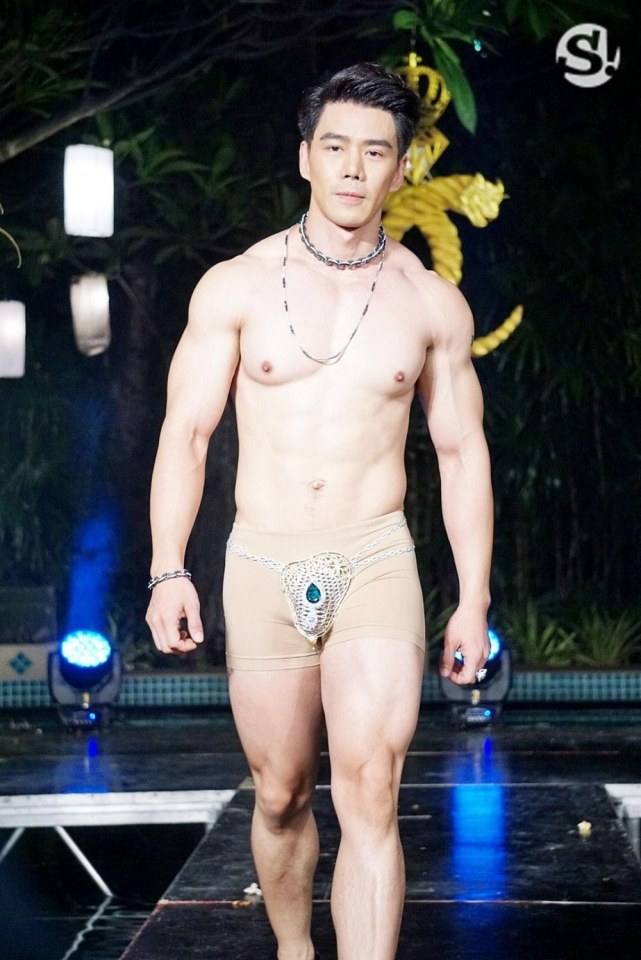 กำปั้น โอ๊ววว