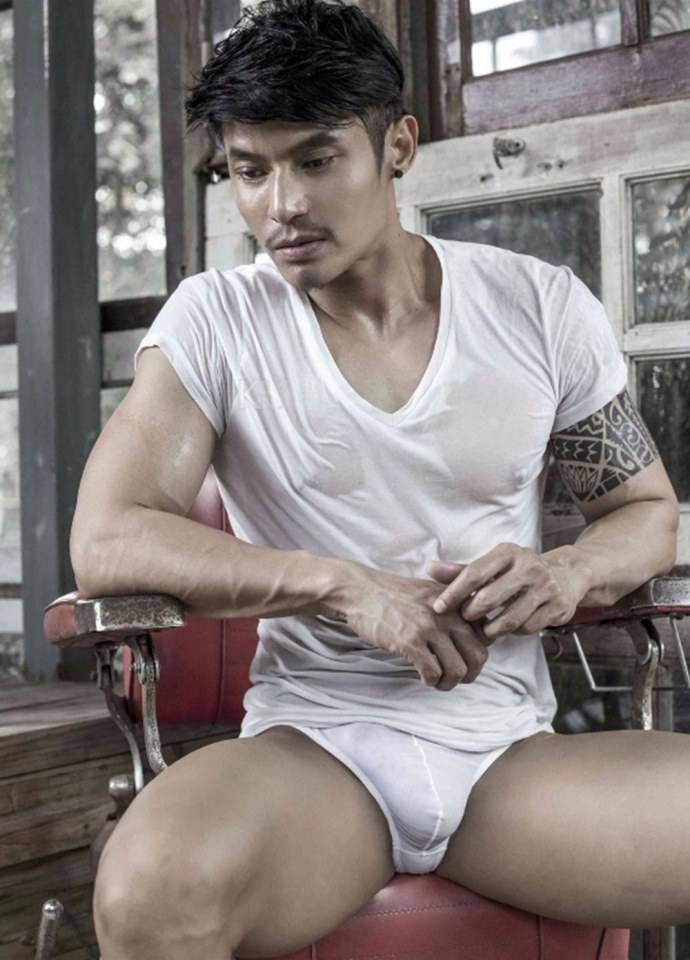 hot male 543 (18+)