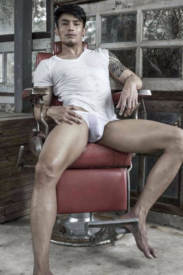 hot male 546 (18+)