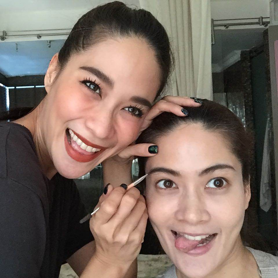 พลอย เฌอมาลย์/นุ่น สินิทธา