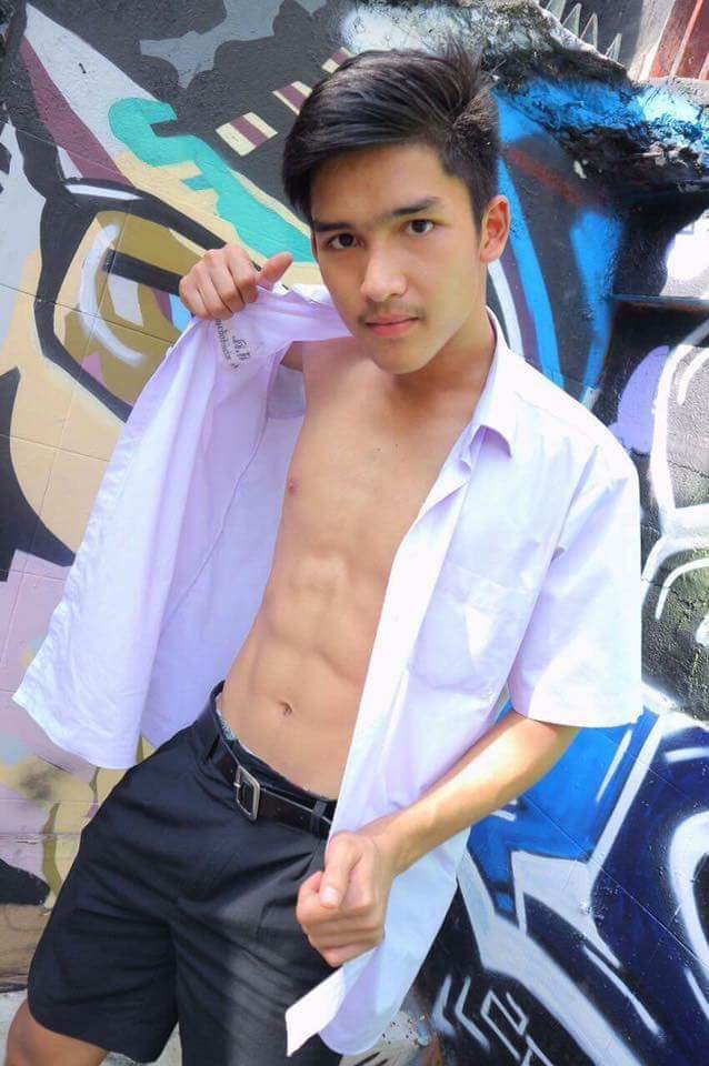 แขนน่าฟัด