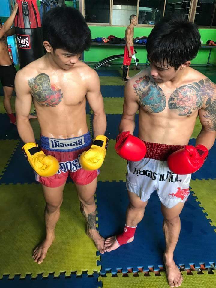 แขนน่าฟัด