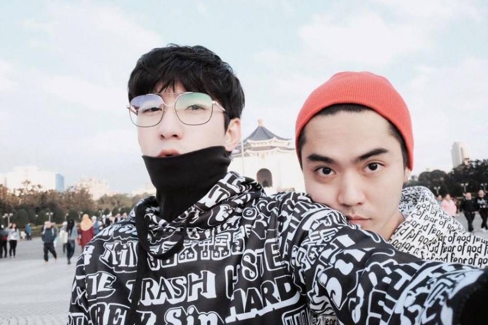 รวมคู่รักดารา(ชายรักชาย)ในวงการบันเทิงชอบคู่ไหน