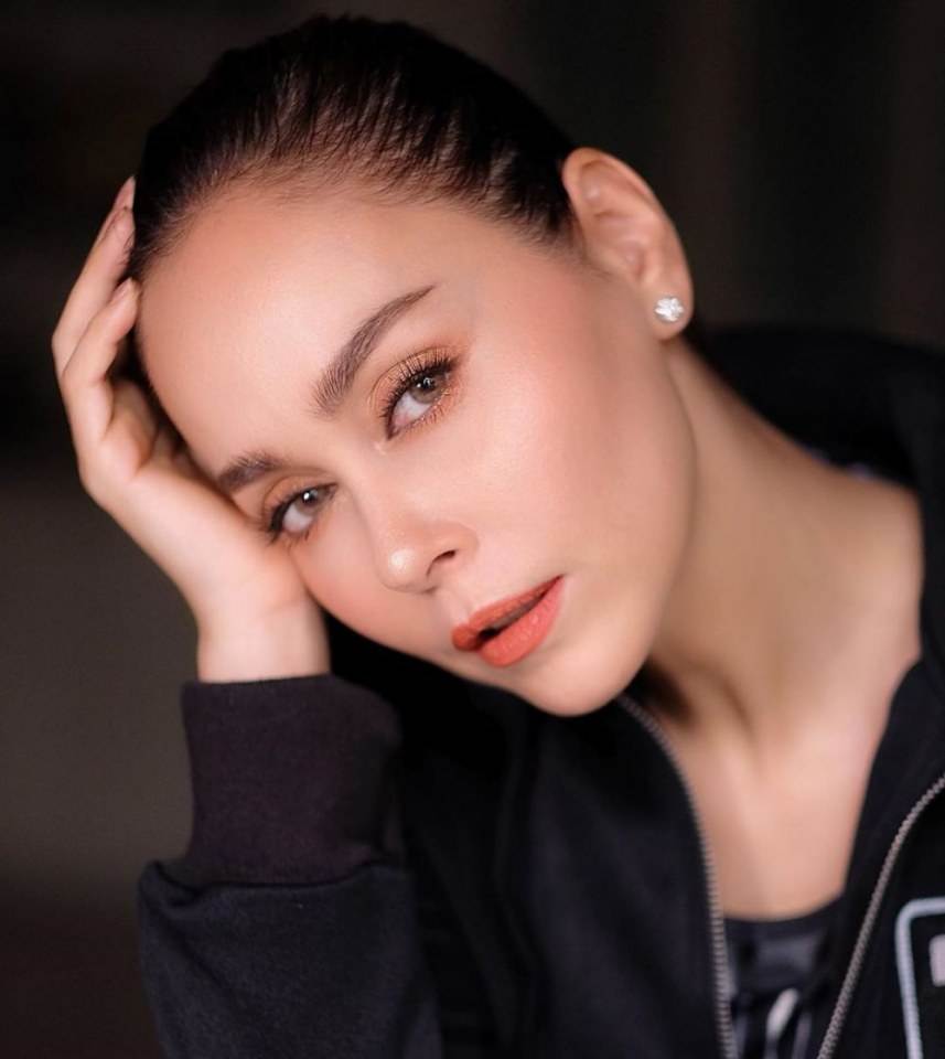 นัท​ มี​เรีย​