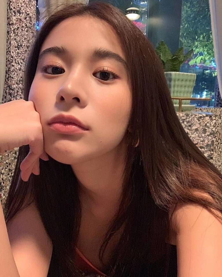 เก้า สุภัสสรา