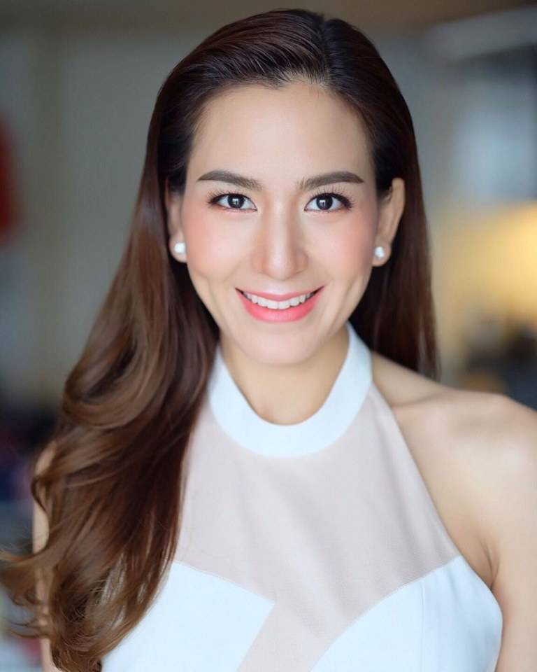 พลอย​ ชิด​จันทร์​