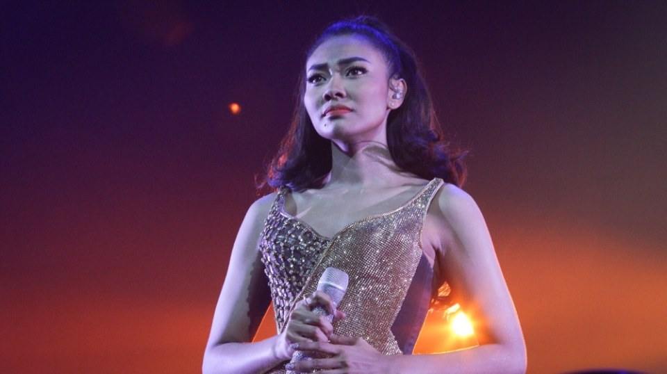 คอนเสิร์ต แก้ม เดอะสตาร์ (4)