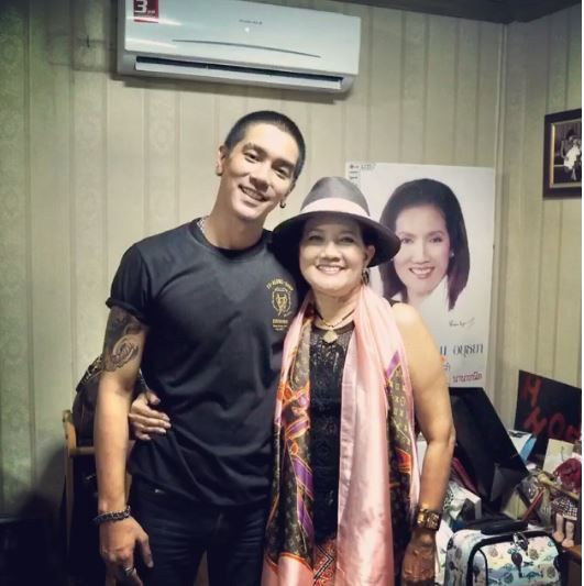 รวมลูกชายดาราในวงการบันเทิง