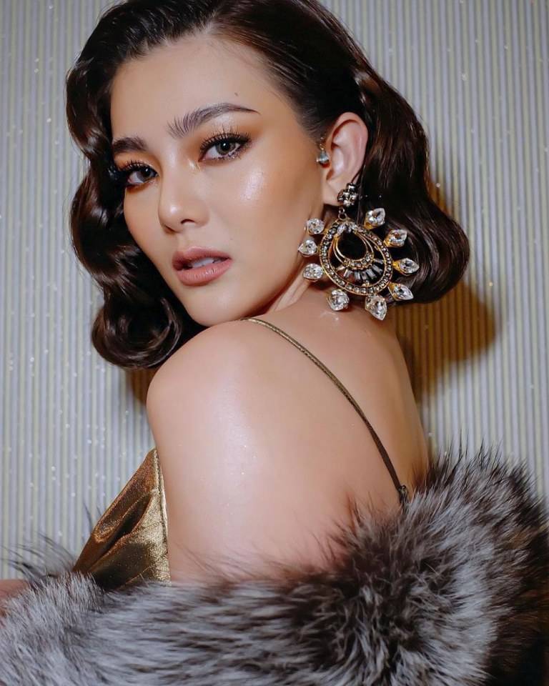 ดิว อริสรา