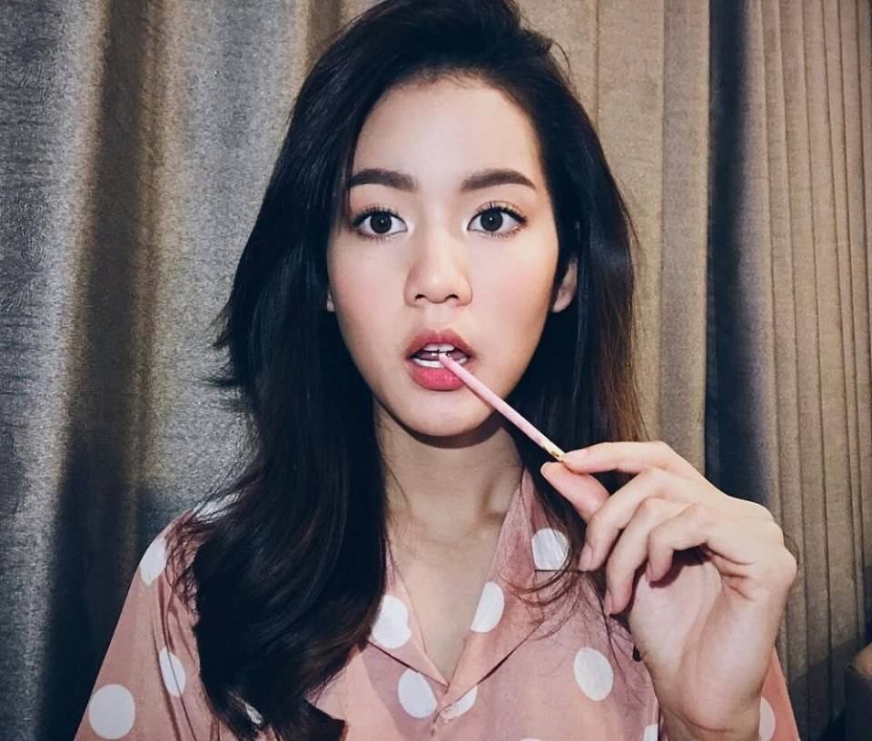 โบว์ เมลดา/วงKiss Me Five