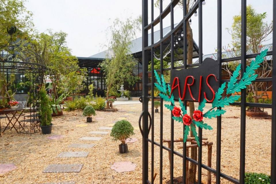 อรีส ARIS ร้านใหม่น่าลอง ย่านพุทธมณฑลสาย5 สามพราน นครปฐม อร่อยบอกต่อ