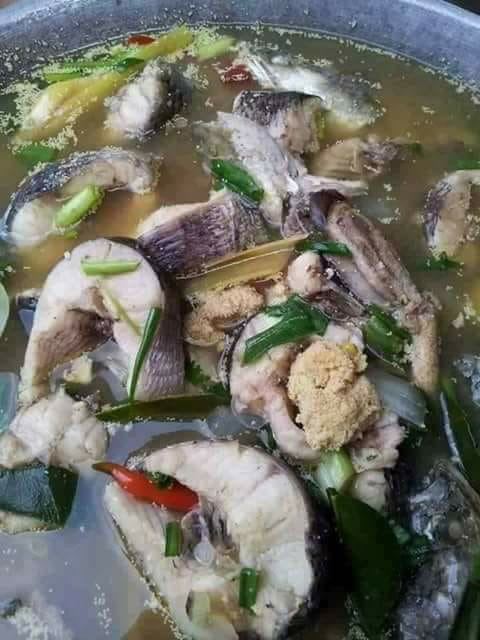 ต้มส้มป๋าหลิม ไผมักพ่อง