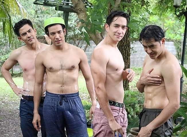 อาบน้ำกัน