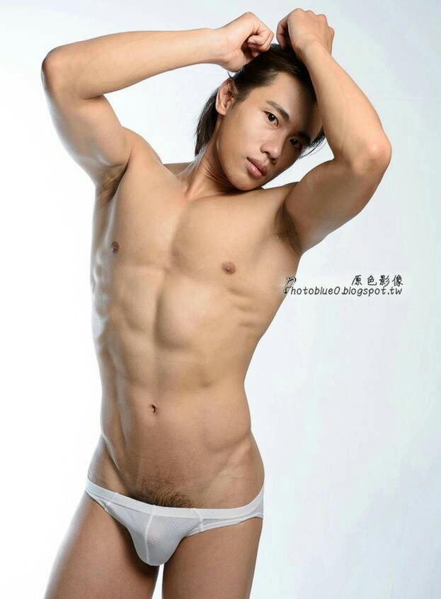 hot male 565 (18+)