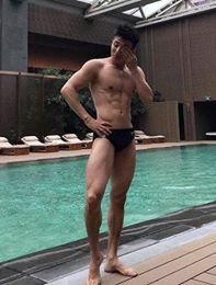 ถอดโชว์เรือนร่าง 2157