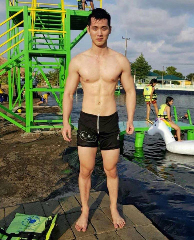 ถอดโชว์เรือนร่าง 2158