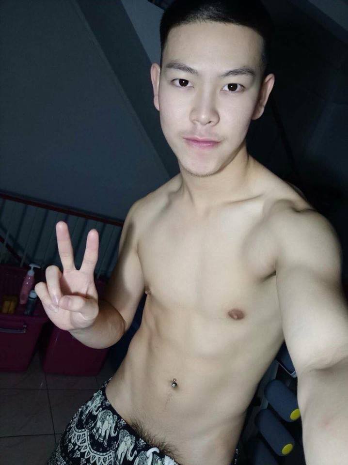 ถอดโชว์เรือนร่าง 2159