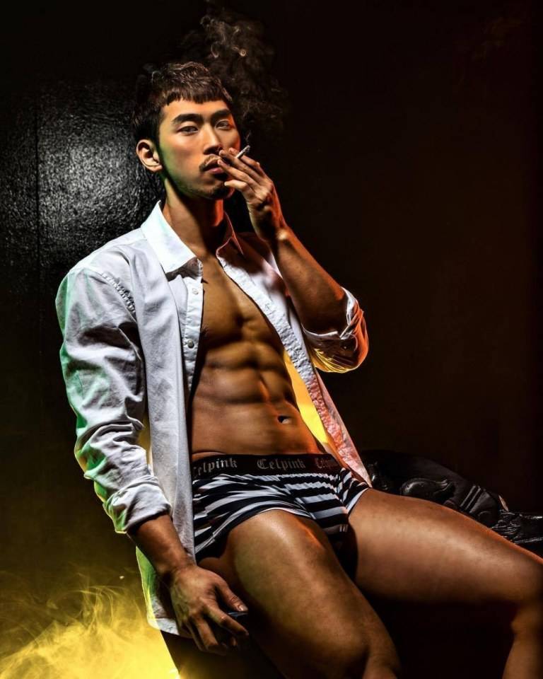 Hot guy in underwear 329