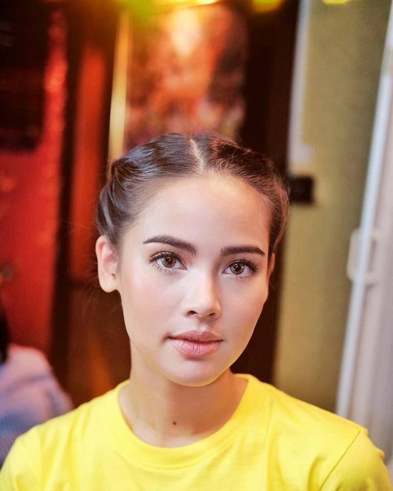ญาญ่า อุรัศยา เรื่อง น้องพี่ที่รัก 146.14 ล้านบาท