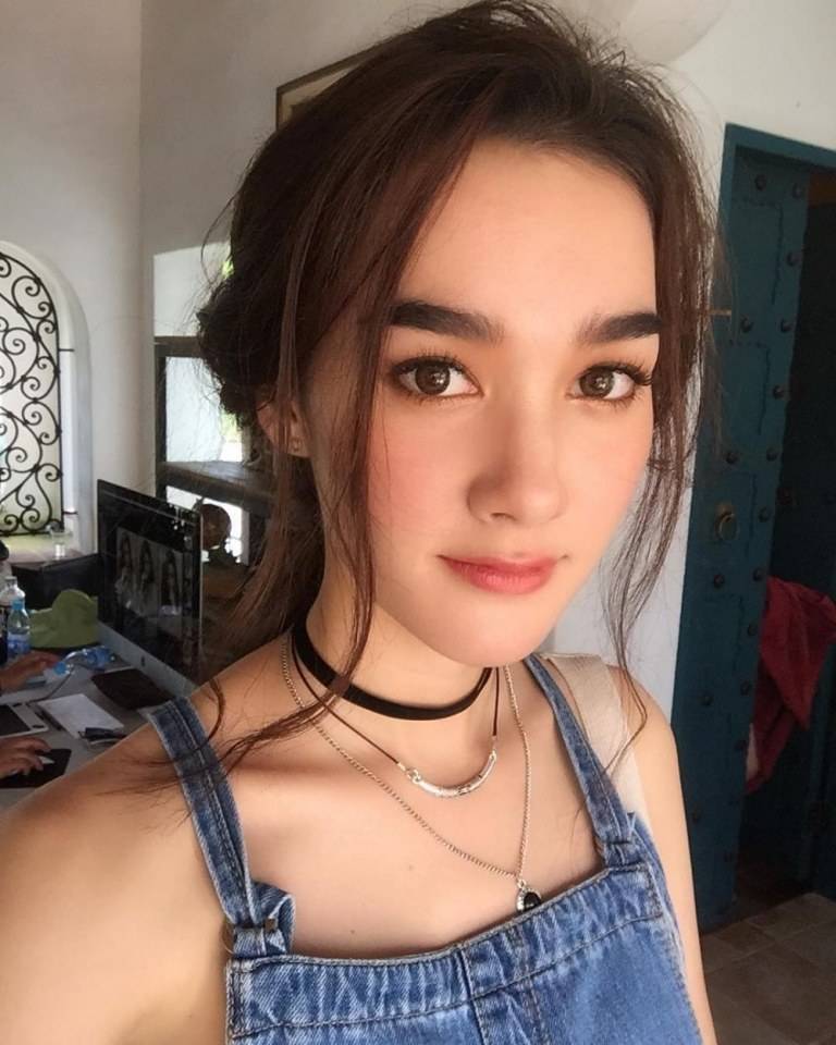 เดียร์น่า​  พลีโป​ mvไม่ว่างคือข้ออ้างของคนหมดใจ