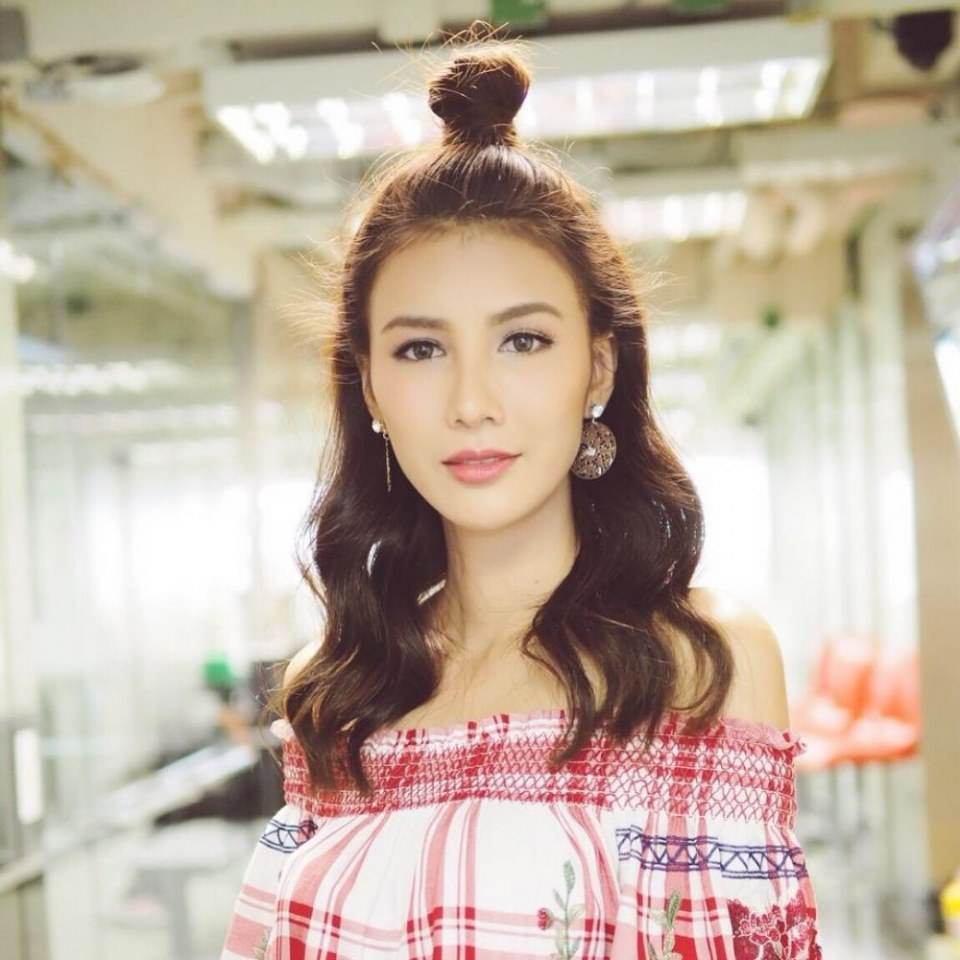 สิริ ณิชาวรินทร์ เรื่อง บุญหล่นทับ
