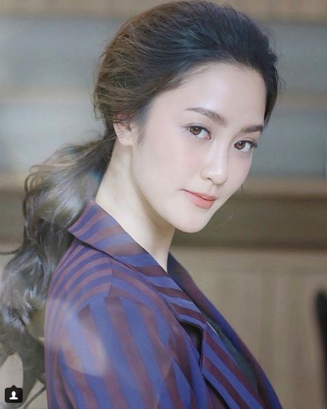 พริม พริมา เรื่อง ท่านชายกำมะลอ