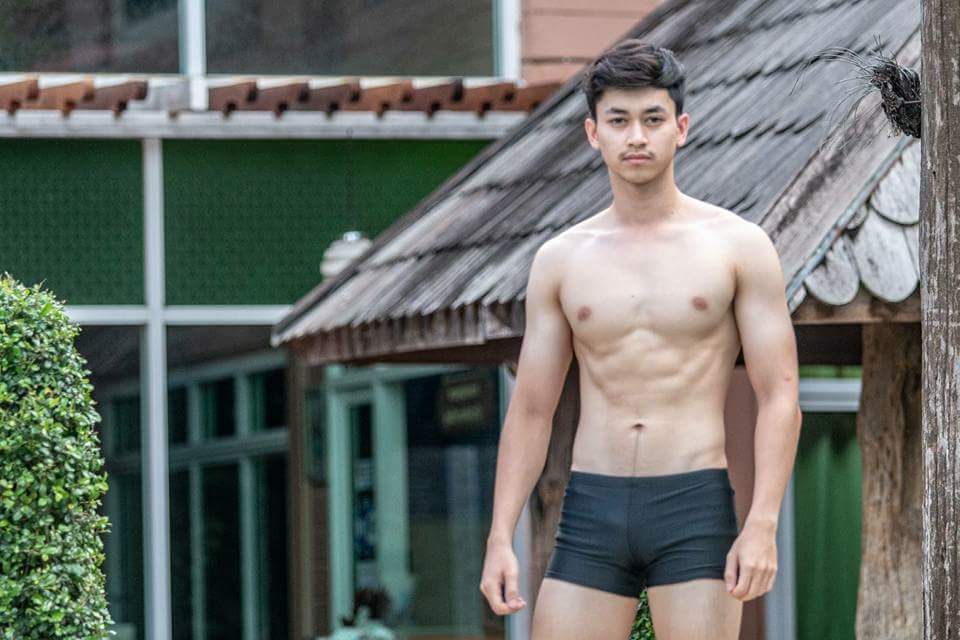 ครูพละศึกษา